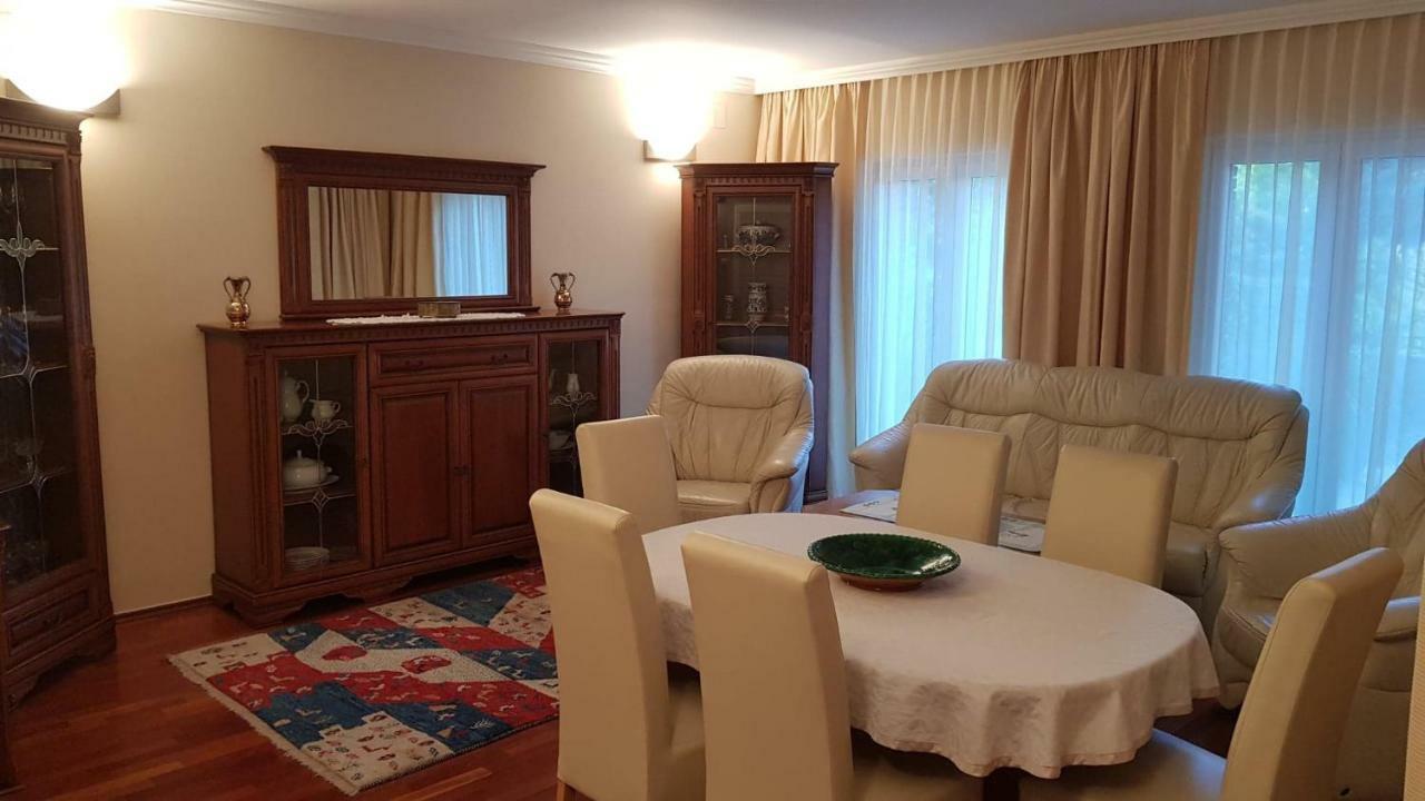 Mimi Apartman Balatonalmádi Exterior foto